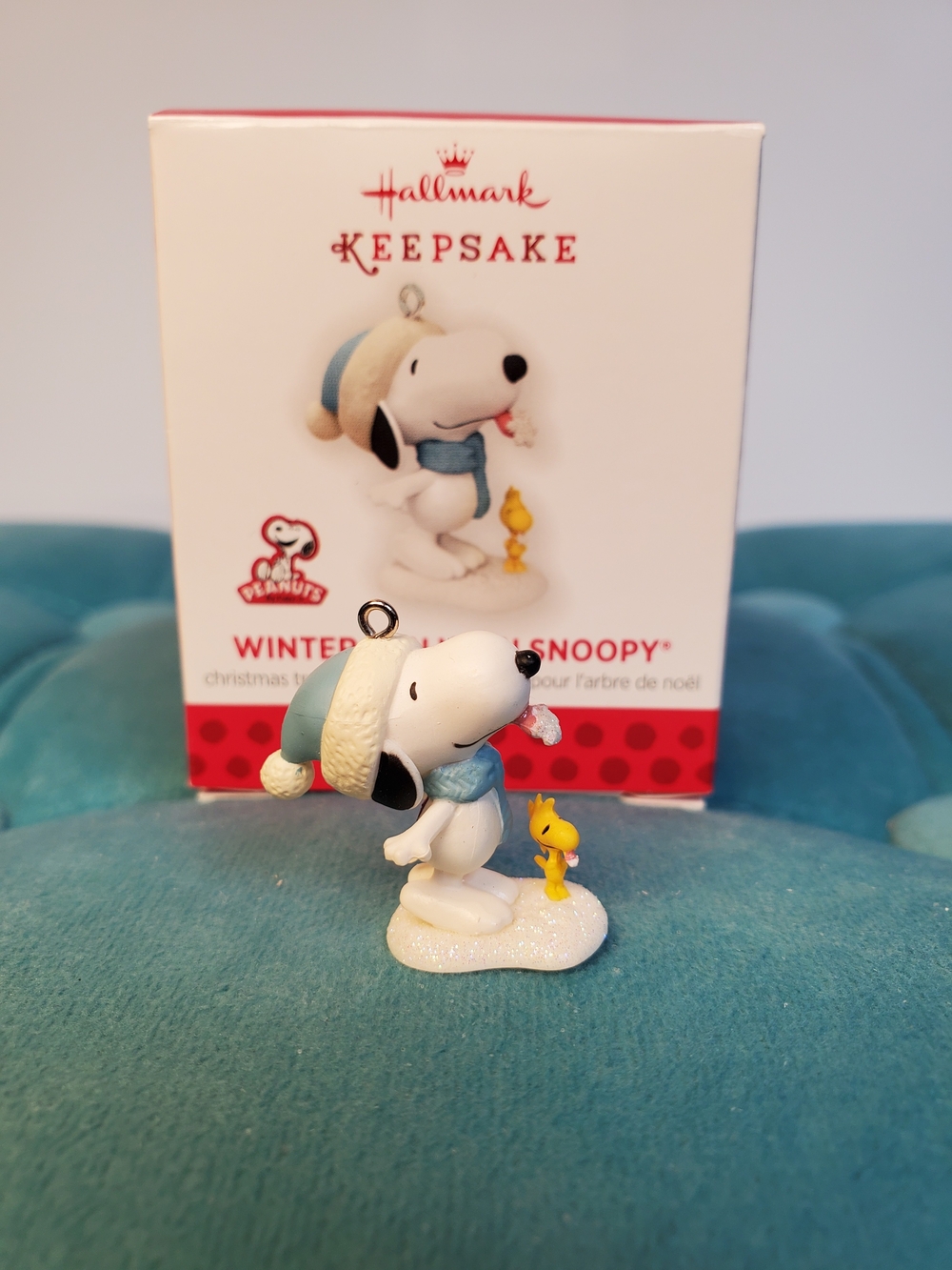 Hallmark Keepsake Winter Fun With Snoopy 2013 Miniature Ornament 16 QXM8505
